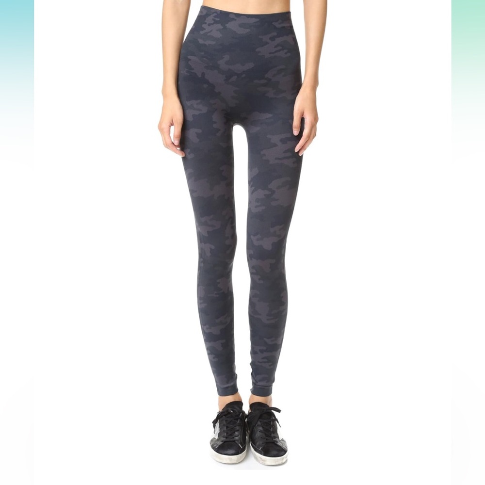 Spanx Look At Me Now Gray‎ Camo Seamless Tummy Control Shaping Leggings Sz S